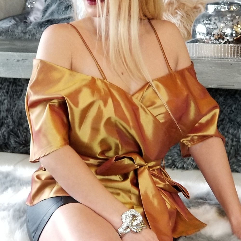 Glam & Elegance Wrap Top - Picture 3 of 4